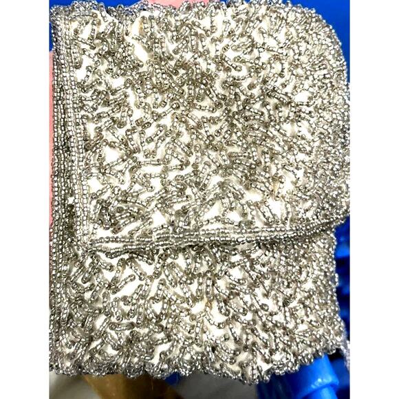 VTG Silver Beaded Tiny Purse Formal Bag Prom Dance Formal Wedding Guest 40s 50s - Picture 3 of 11